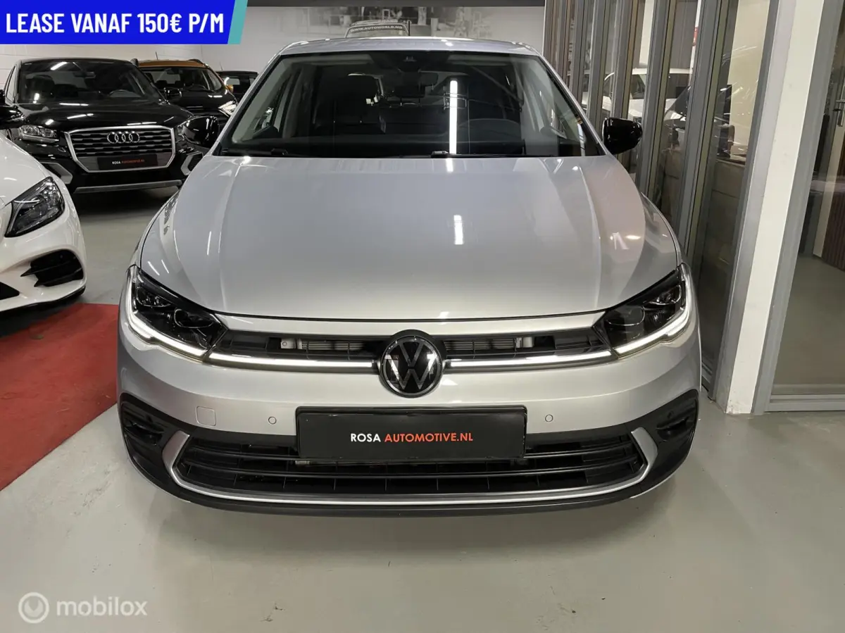 1.0 TSI R-LINE DSG NACI CRUISE CARPLAY LED XENON VEEL OPTIES 7100km!! IQ Light LED