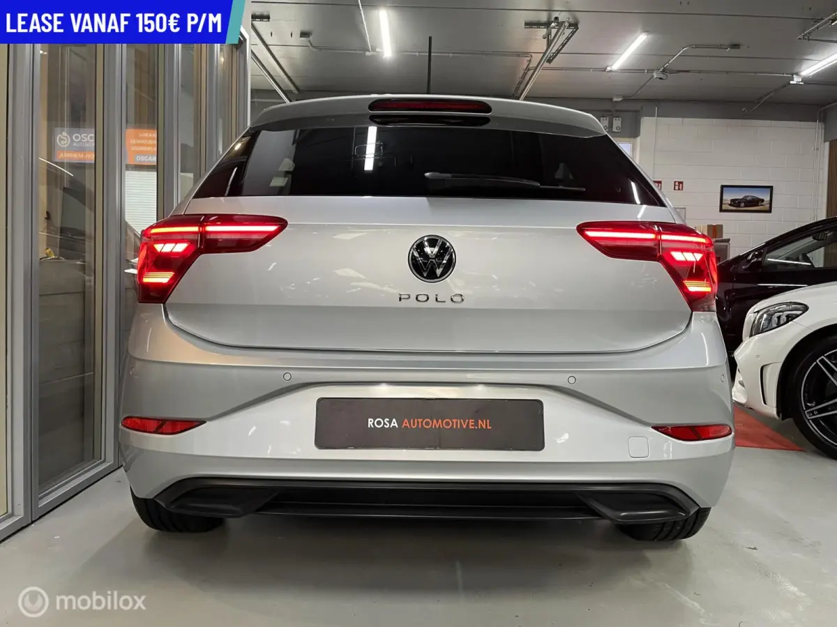 1.0 TSI R-LINE DSG NACI CRUISE CARPLAY LED XENON VEEL OPTIES 7100km!! IQ Light LED