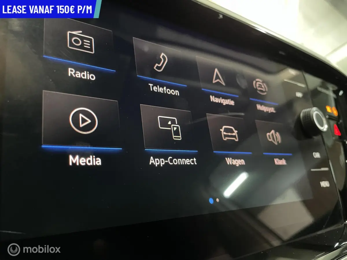 1.0 TSI R-LINE DSG NACI CRUISE CARPLAY LED XENON VEEL OPTIES 7100km!! IQ Light LED