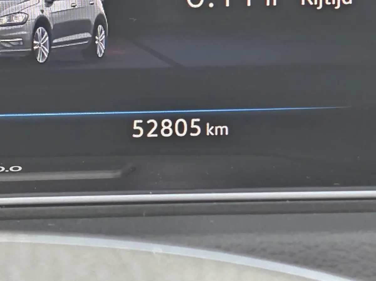 | LED | Camera | ACC | Dode hoek | Stoelverwarming | SOH 92,7% | Warmtepomp | Virtual Cockpit
