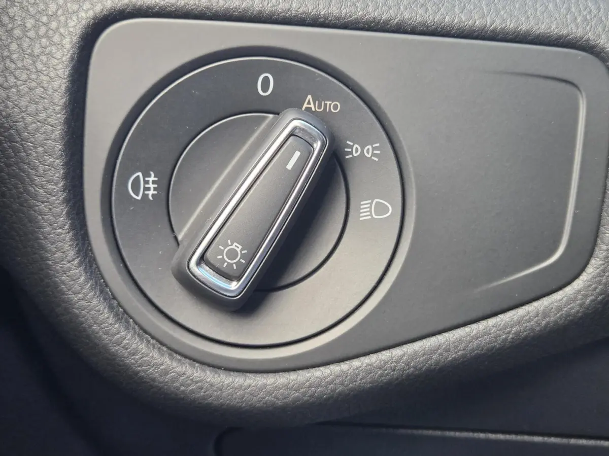| LED | Camera | ACC | Dode hoek | Stoelverwarming | SOH 92,7% | Warmtepomp | Virtual Cockpit