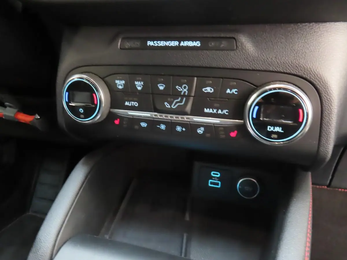 2.5 PHEV ST-Line X H-LEER | WINTER PACK | KEYLESS | CLIMA