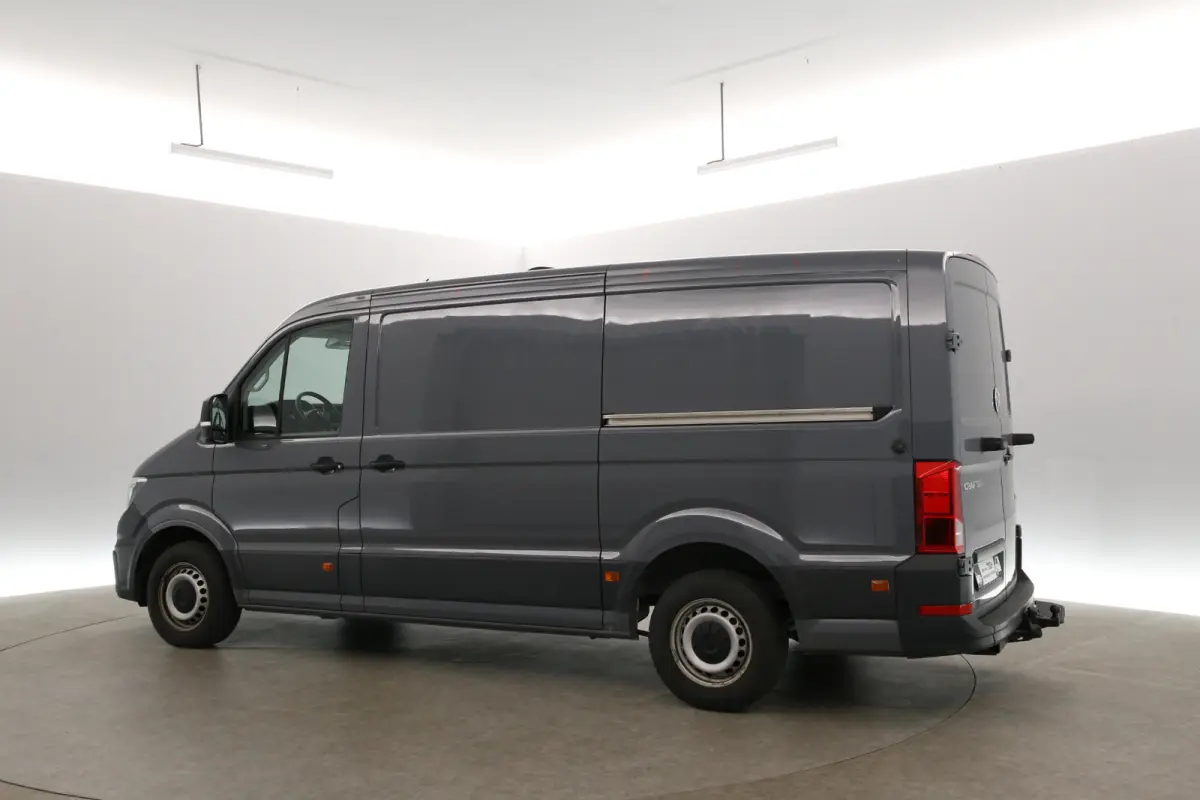 2.0 TDI 177PK L3H2 | 3000KG Trekgew. | Trekhaak | Airco | Cruise | Carplay | 2xSchuifdeur
