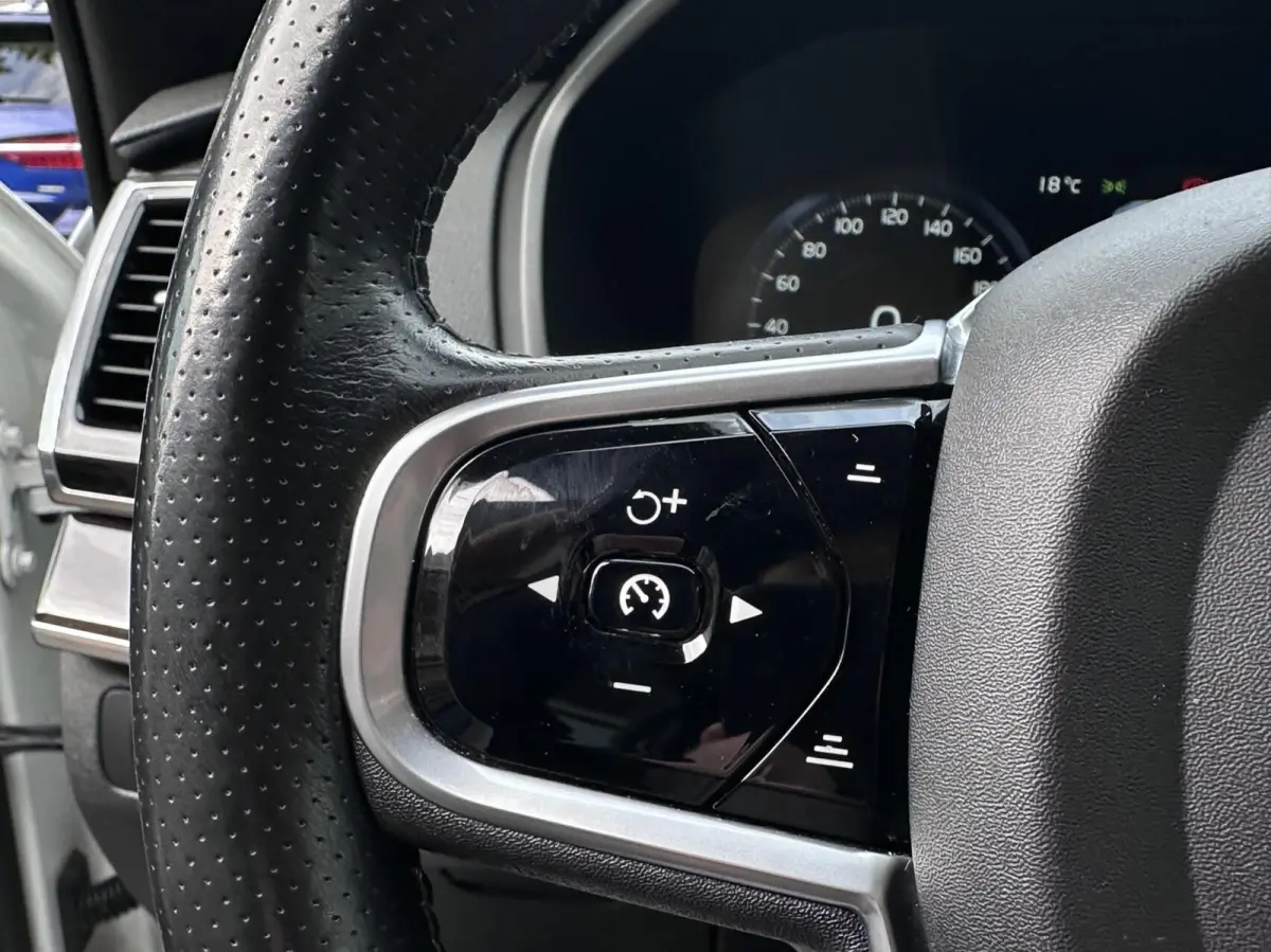 2.0 T6 AWD Inscription 7P Camera, Carplay, Trekhaak..