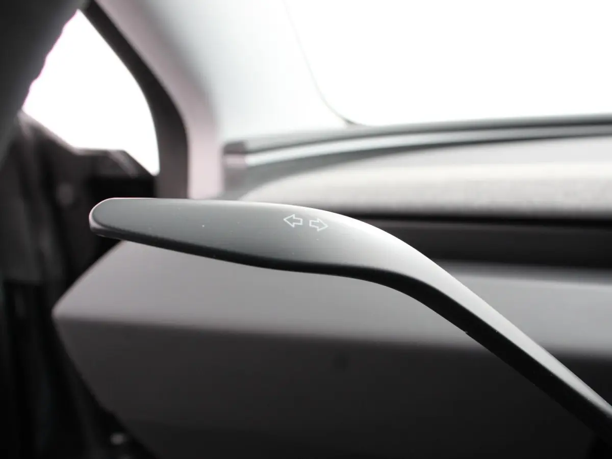 RWD 60 kWh 534KM LFP Autopilot Panorama Warmtepomp Stoel/Stuurverwarming Full LED PDC VA+ Camera
