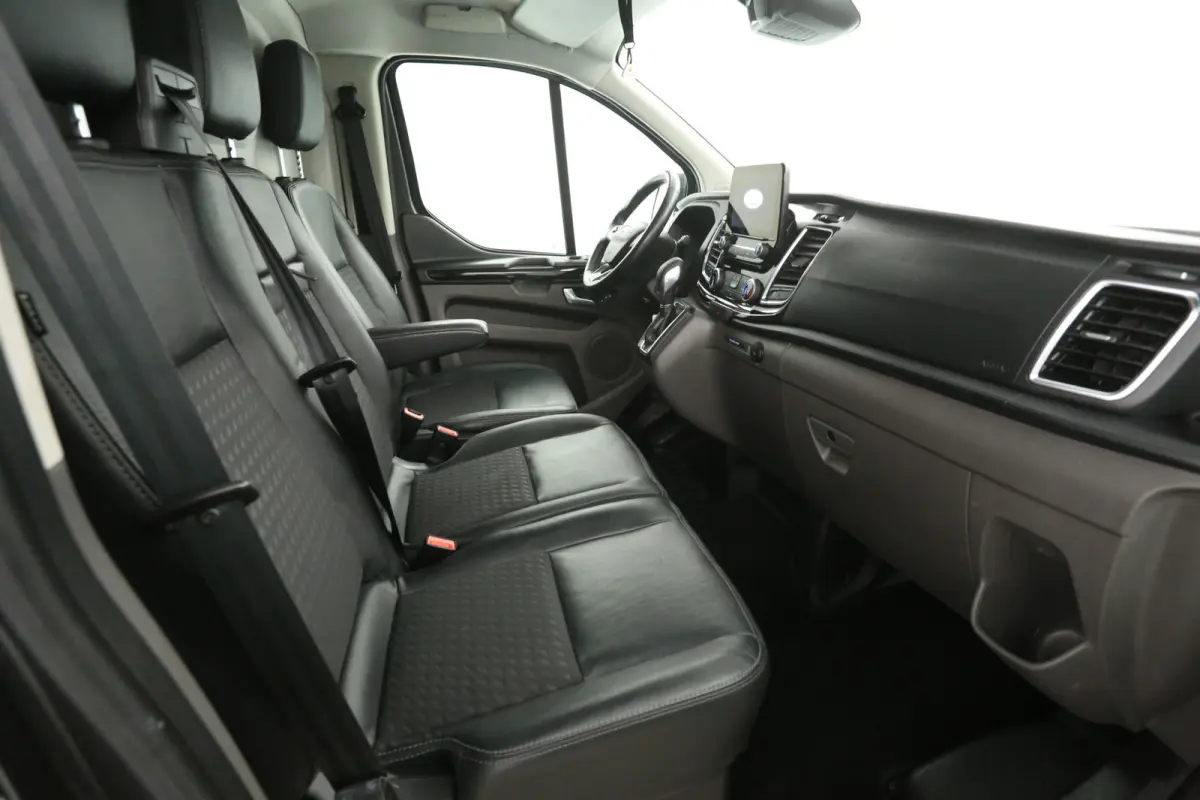 2.0 TDCI L2H1 Sport 185PK | Automaat | Airco | Camera | Cruise | 3 Zits | Carplay | Parkeersens.