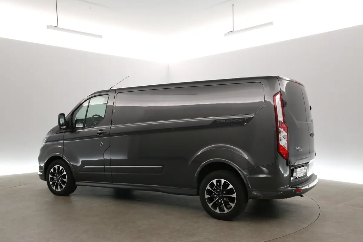 2.0 TDCI L2H1 Sport 185PK | Automaat | Airco | Camera | Cruise | 3 Zits | Carplay | Parkeersens.