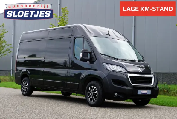 335 2.2 BlueHDi 140 L3H2 Premium in Topstaat |1e eigenaar |Camera |Cruise |Navi |Airco |Metallic |3500 KG |EURO6D |BPM voordeel! |Lage km-stand
