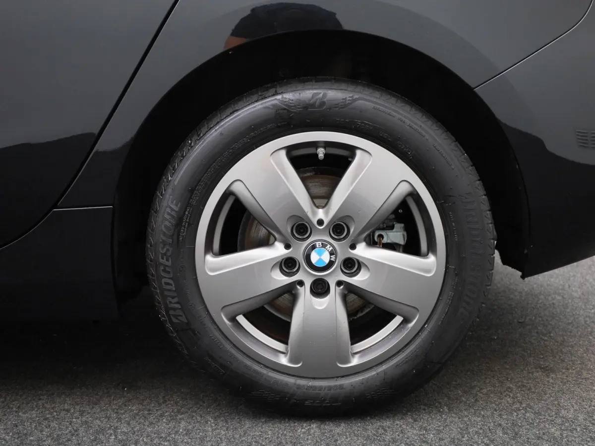 116i Business Edition | Cruise Control | Climate Control | Keyless | Virtual Cockpit | Apple Carplay/Android Auto |