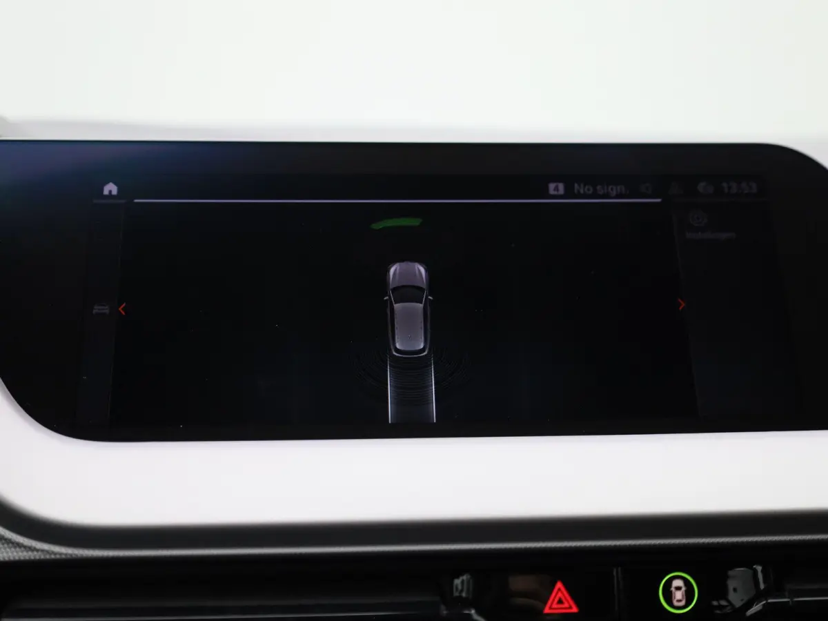 116i Business Edition | Cruise Control | Climate Control | Keyless | Virtual Cockpit | Apple Carplay/Android Auto |