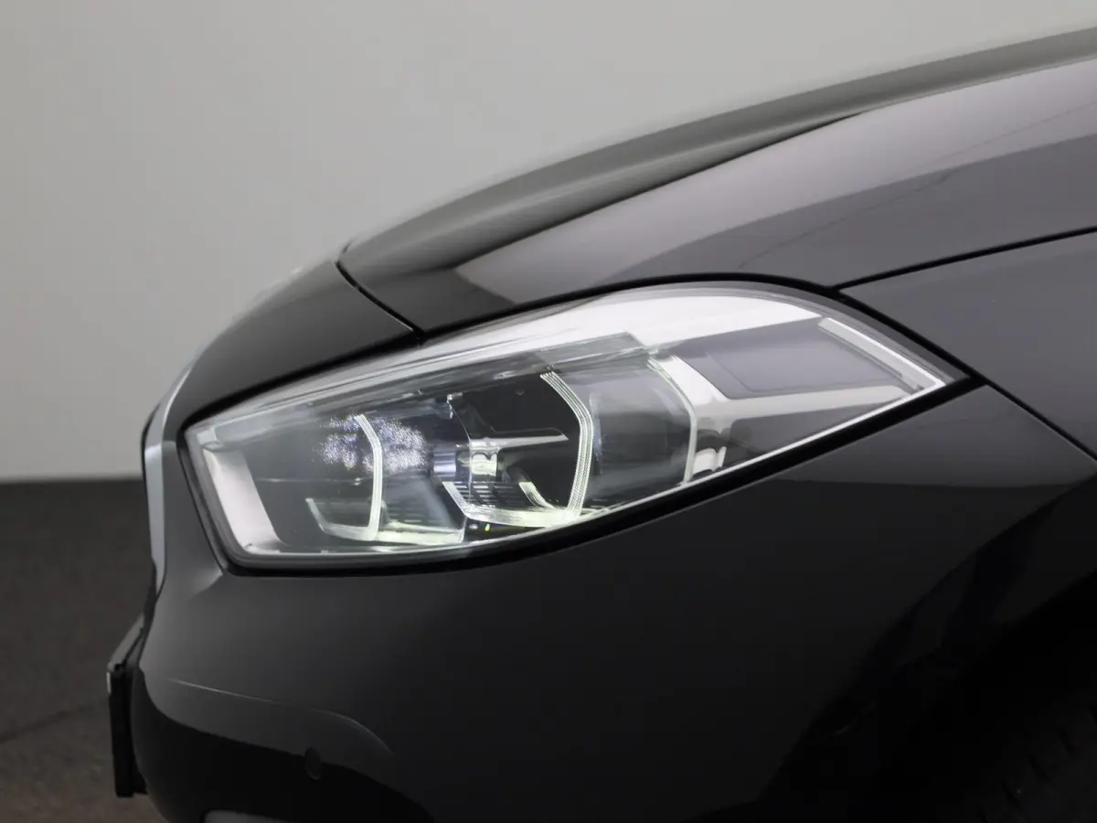 116i Business Edition | Cruise Control | Climate Control | Keyless | Virtual Cockpit | Apple Carplay/Android Auto |