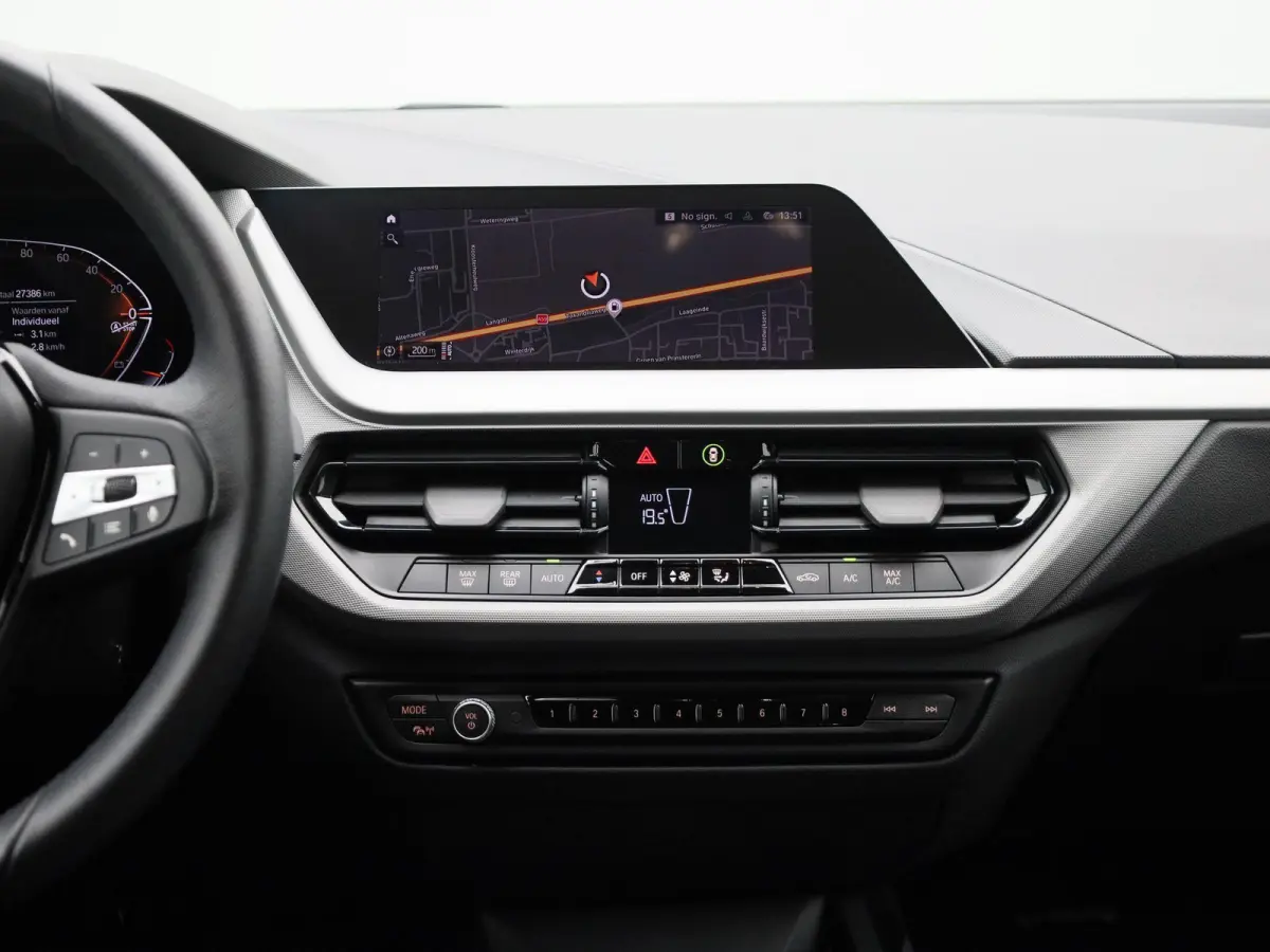116i Business Edition | Cruise Control | Climate Control | Keyless | Virtual Cockpit | Apple Carplay/Android Auto |