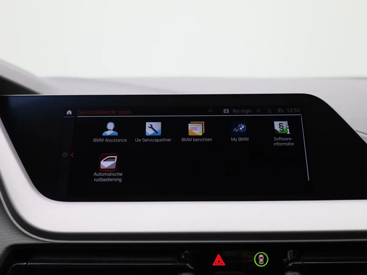 116i Business Edition | Cruise Control | Climate Control | Keyless | Virtual Cockpit | Apple Carplay/Android Auto |