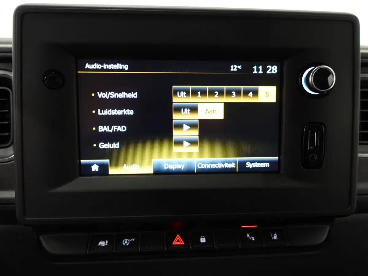 T35 150PK L2H2 Energy Work Edition Automaat Airco Cruise Camera Navi Parkeersensoren Trekhaak