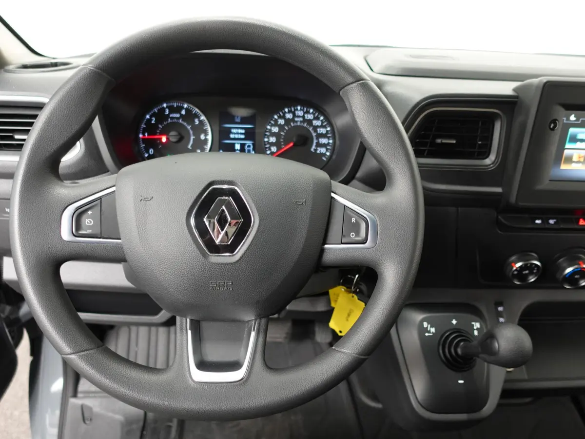 T35 150PK L2H2 Energy Work Edition Automaat Airco Cruise Camera Navi Parkeersensoren Trekhaak