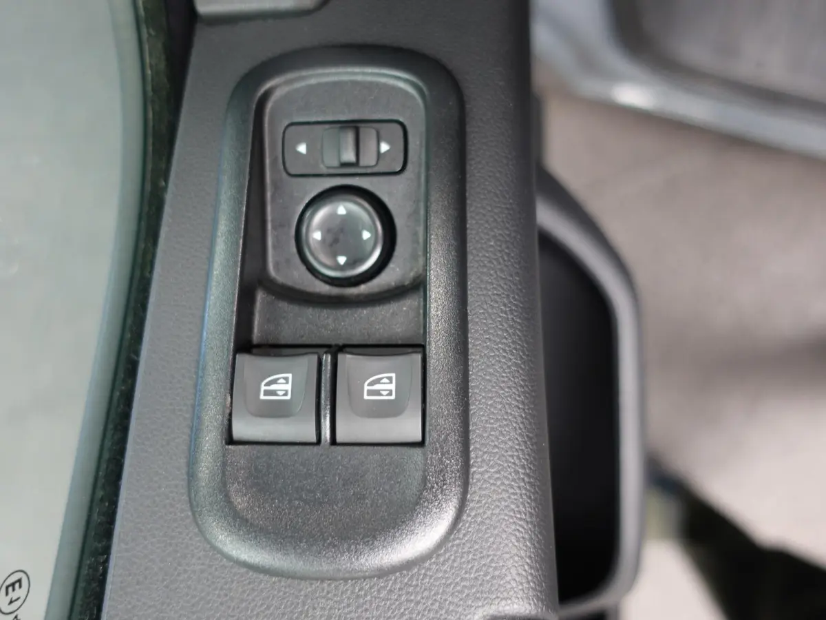 T35 150PK L2H2 Energy Work Edition Automaat Airco Cruise Camera Navi Parkeersensoren Trekhaak