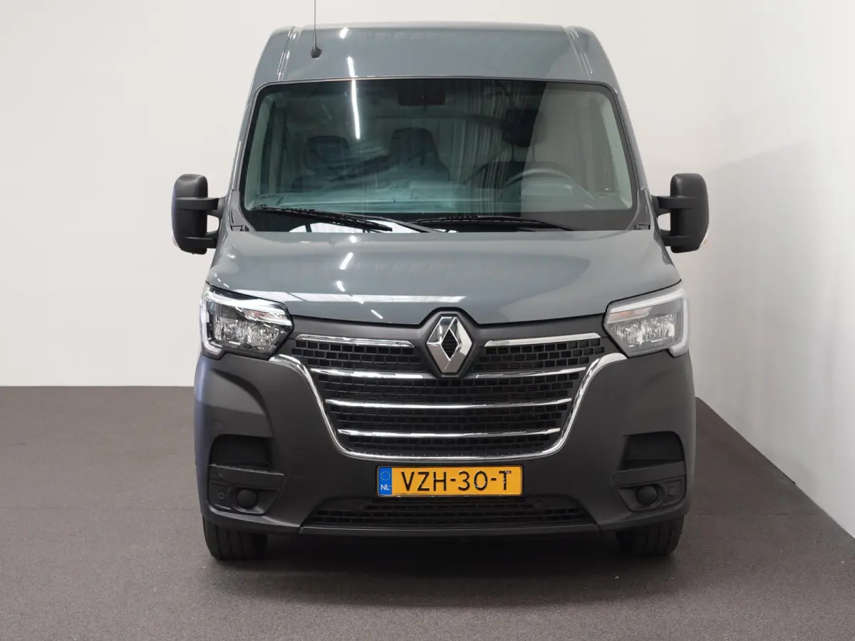 T35 150PK L2H2 Energy Work Edition Automaat Airco Cruise Camera Navi Parkeersensoren Trekhaak