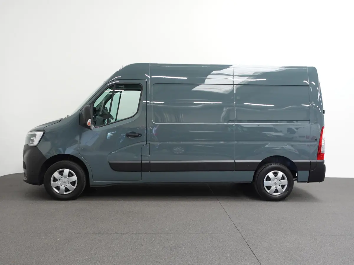 T35 150PK L2H2 Energy Work Edition Automaat Airco Cruise Camera Navi Parkeersensoren Trekhaak
