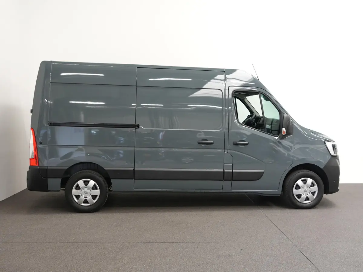 T35 150PK L2H2 Energy Work Edition Automaat Airco Cruise Camera Navi Parkeersensoren Trekhaak