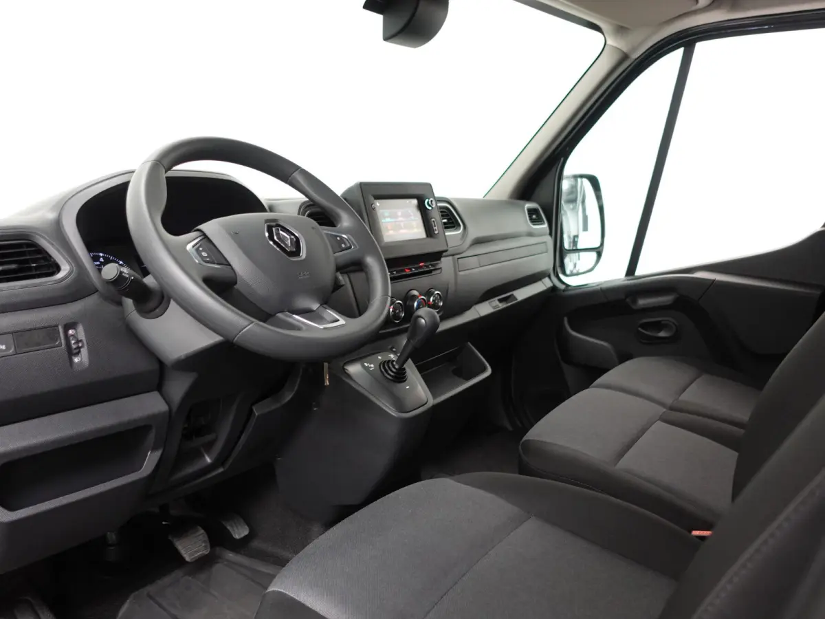 T35 150PK L2H2 Energy Work Edition Automaat Airco Cruise Camera Navi Parkeersensoren Trekhaak
