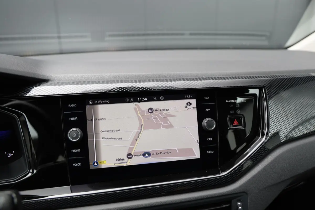 1.0 TSI 95pk Life Business Clima Stoelverwarming Virtual ACC CarPlay PDC NL-Auto!
