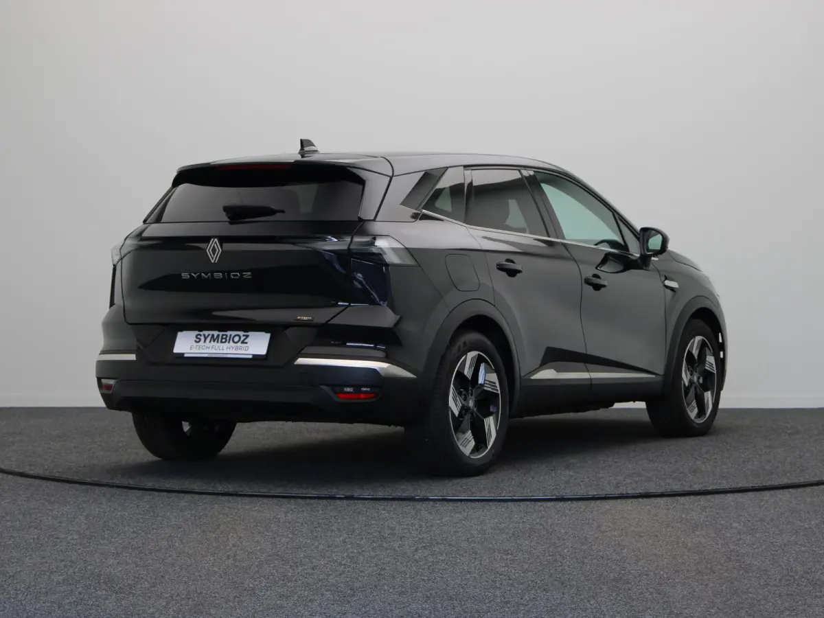 E-Tech full hybrid 160pk techno | Vijf jaar garantie | Stoel- en stuurwielverwarming | Elek. achterklep |