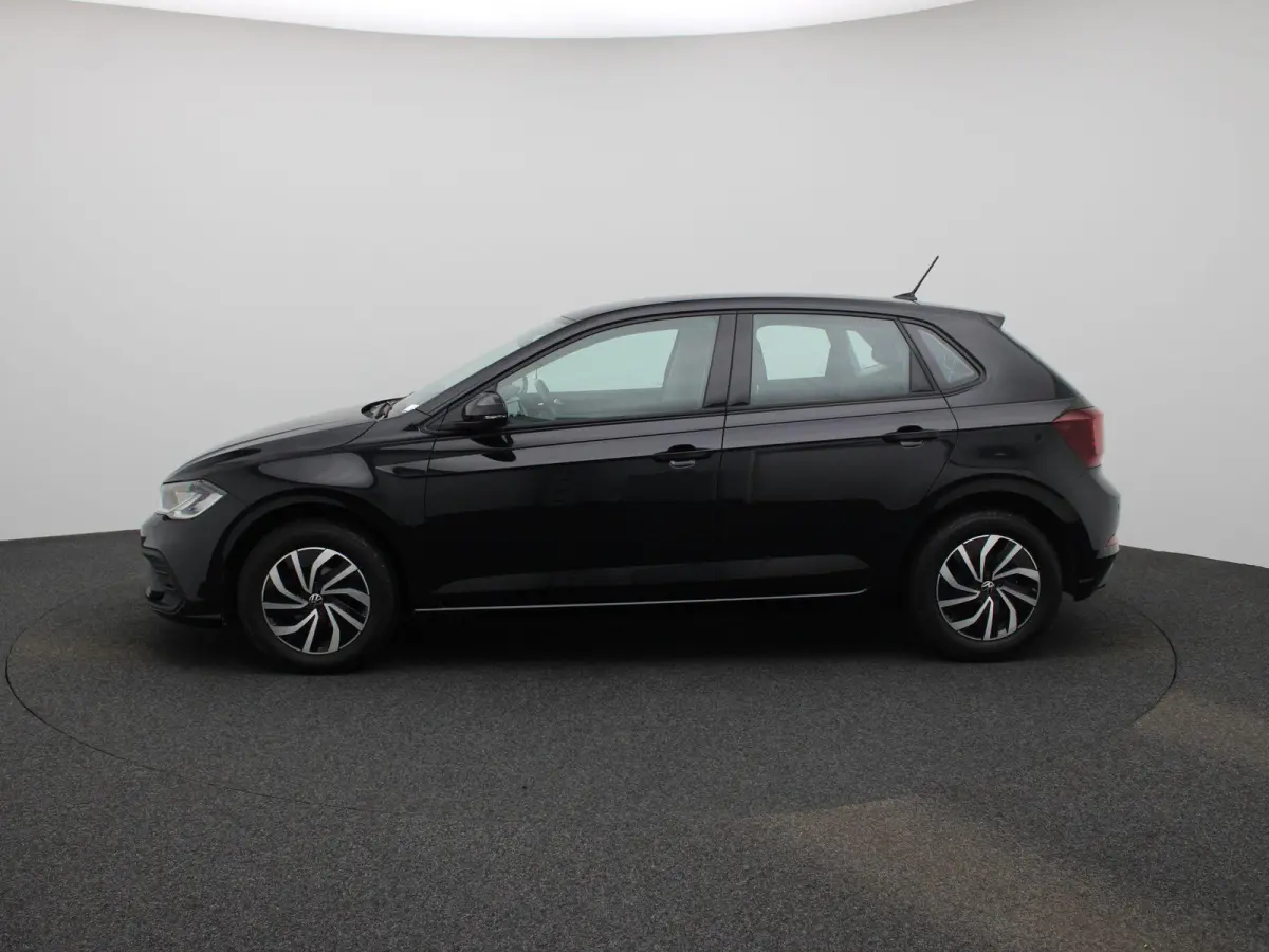 1.0 TSI Life 95 PK | Apple Carplay | Android Auto | Airco | Parkeersensoren | Stoelverwarming | 15'' LM velgen | Digitale Cockpit | App Connect |