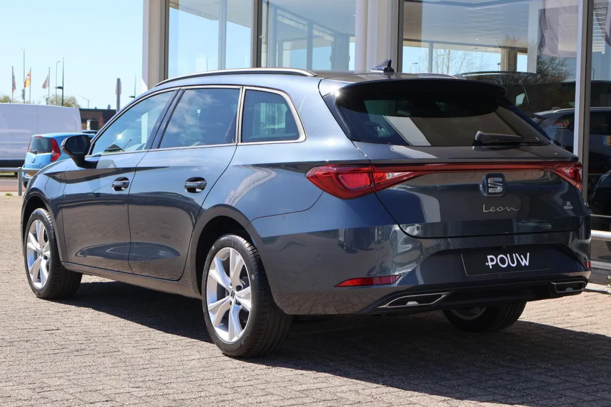1.5 TSI e-Hybrid 204pk FR Business | Panoramadak | Safe Drive Pack