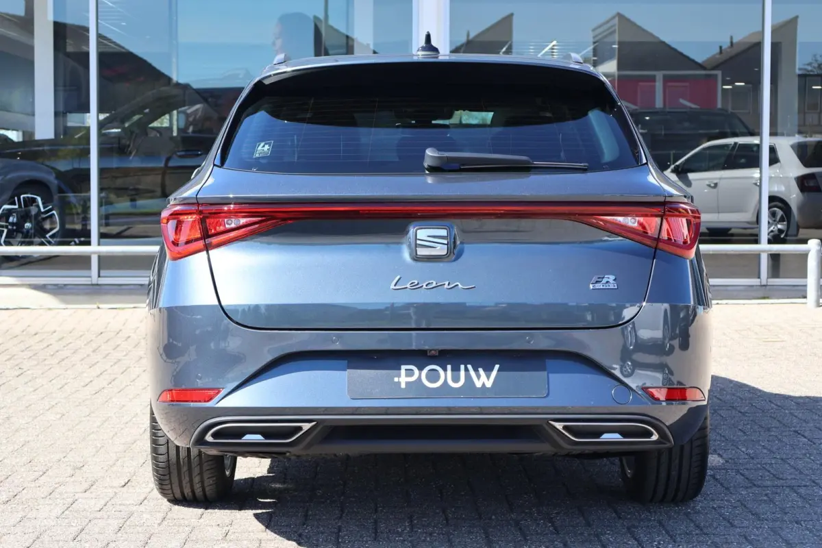 1.5 TSI e-Hybrid 204pk FR Business | Panoramadak | Safe Drive Pack