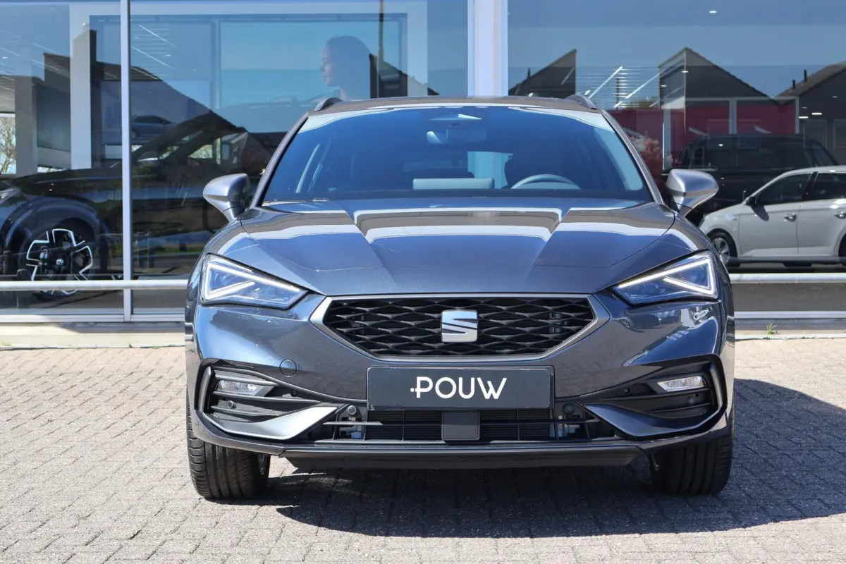 1.5 TSI e-Hybrid 204pk FR Business | Panoramadak | Safe Drive Pack