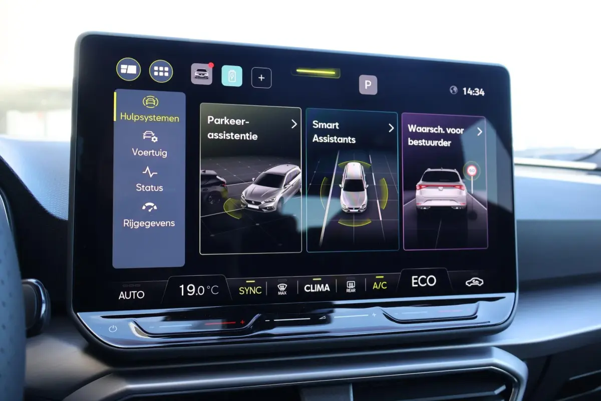 1.5 TSI e-Hybrid 204pk FR Business | Panoramadak | Safe Drive Pack