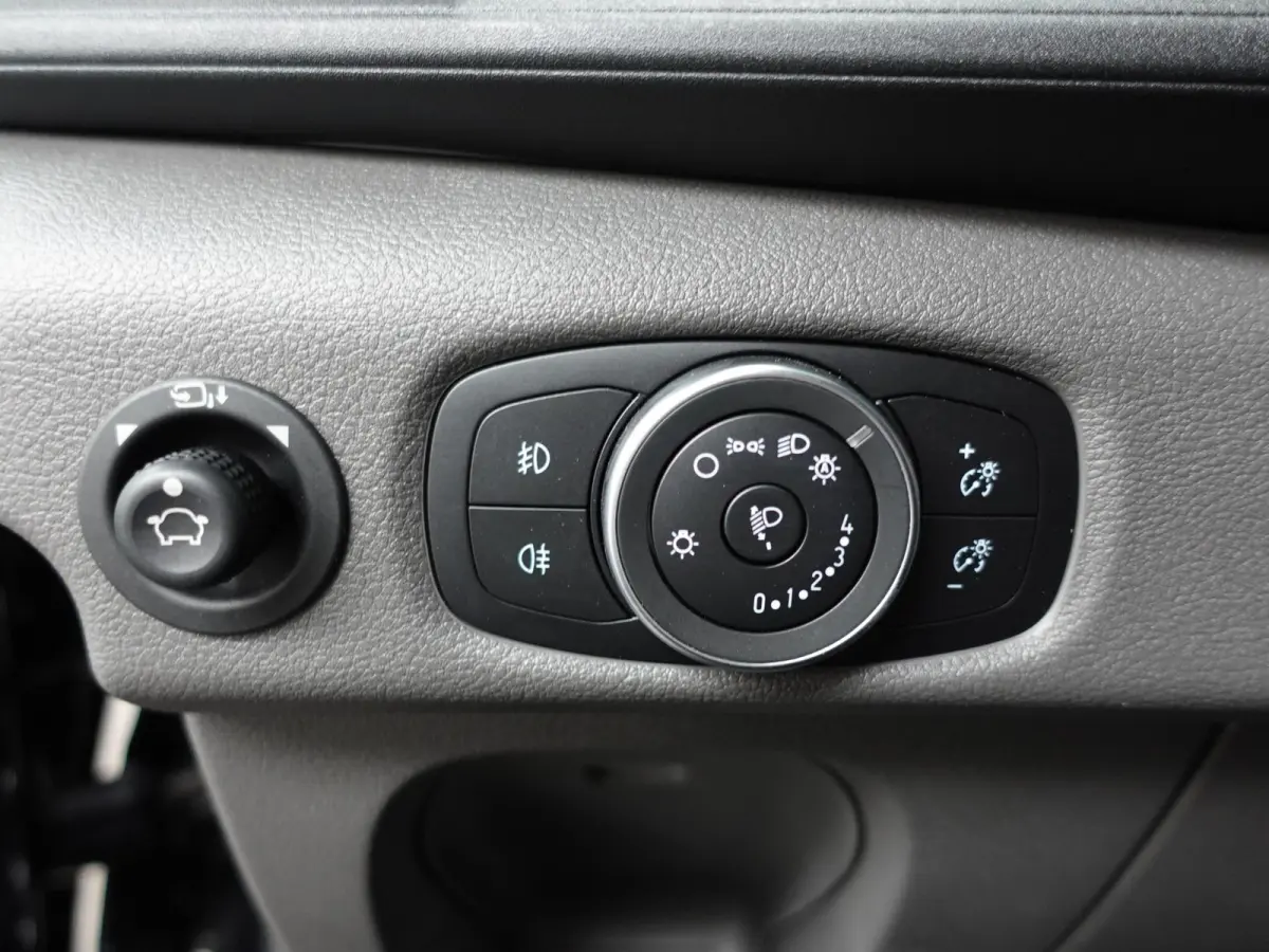 310 2.0 TDCI L2H2 Trend Automaat Airco Bluetooth Camera Cruise Control