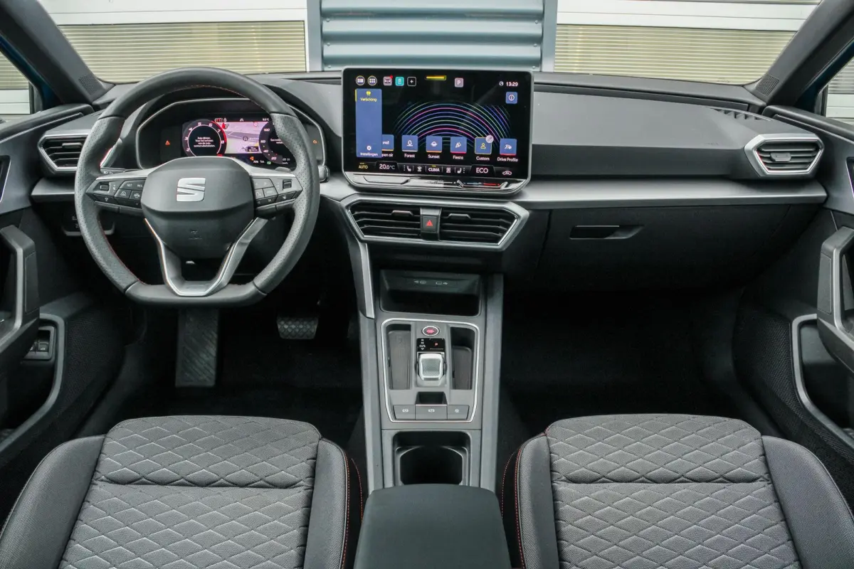 1.5 TSI 204pk e-Hybrid FR Business | Technology Pack | 18" Velgen