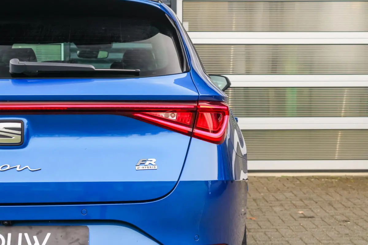1.5 TSI 204pk e-Hybrid FR Business | Technology Pack | 18" Velgen
