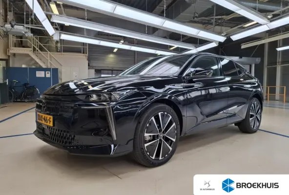 E-Tense Pallas Comfort Tech Pack 58.3 kWh 99% SOH | 8 Jaar Garantie | Elektrisch Verstelbare Bestuurderstoel | 19" Lichtmetalen Velgen | 360* Graden Camera | Parkeersensoren Voor en Achter |