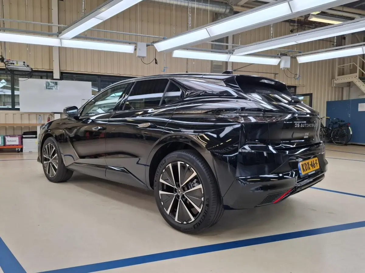 E-Tense Pallas Comfort Tech Pack 58.3 kWh 99% SOH | 8 Jaar Garantie | Elektrisch Verstelbare Bestuurderstoel | 19" Lichtmetalen Velgen | 360* Graden Camera | Parkeersensoren Voor en Achter |