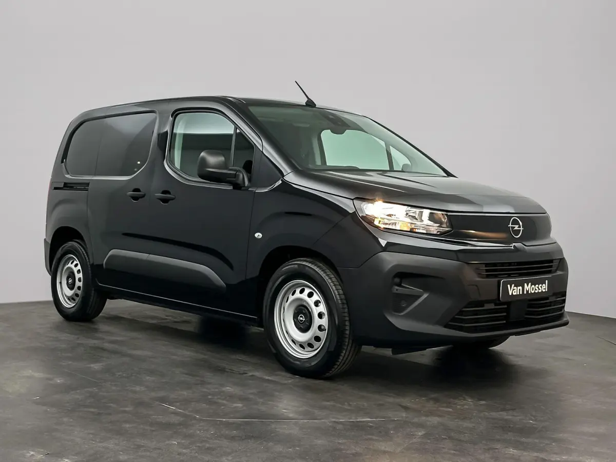136 L1 50kWh | Camera | Cruise Control | Apple Carplay&Android Auto | Houten Laadvloer