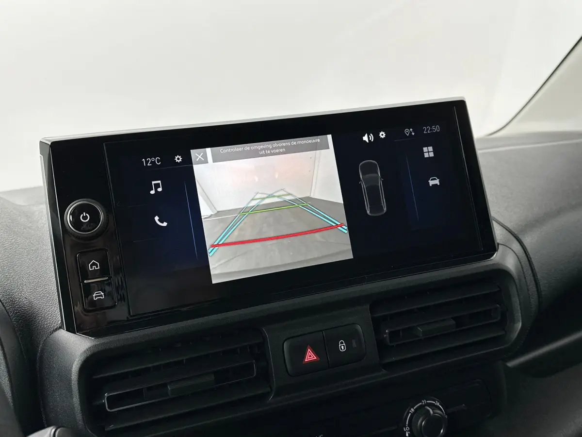 136 L1 50kWh | Camera | Cruise Control | Apple Carplay&Android Auto | Houten Laadvloer