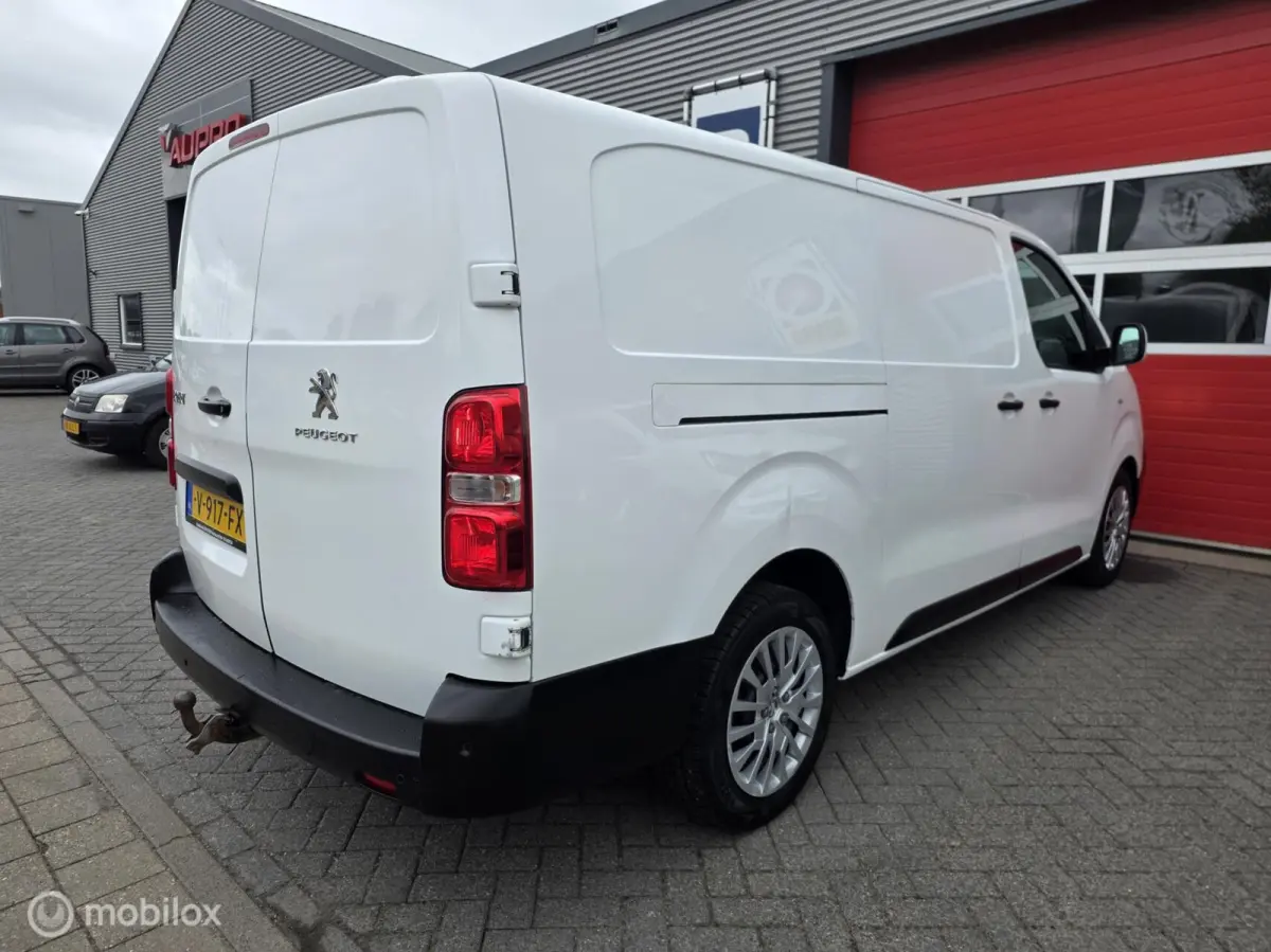 Bestel 231L 2.0 BlueHDI 120 Premium