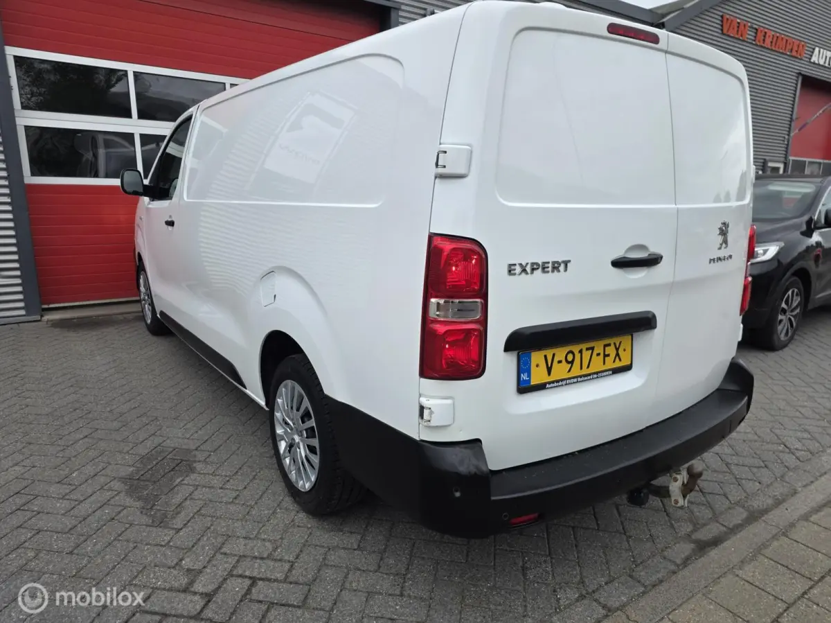 Bestel 231L 2.0 BlueHDI 120 Premium