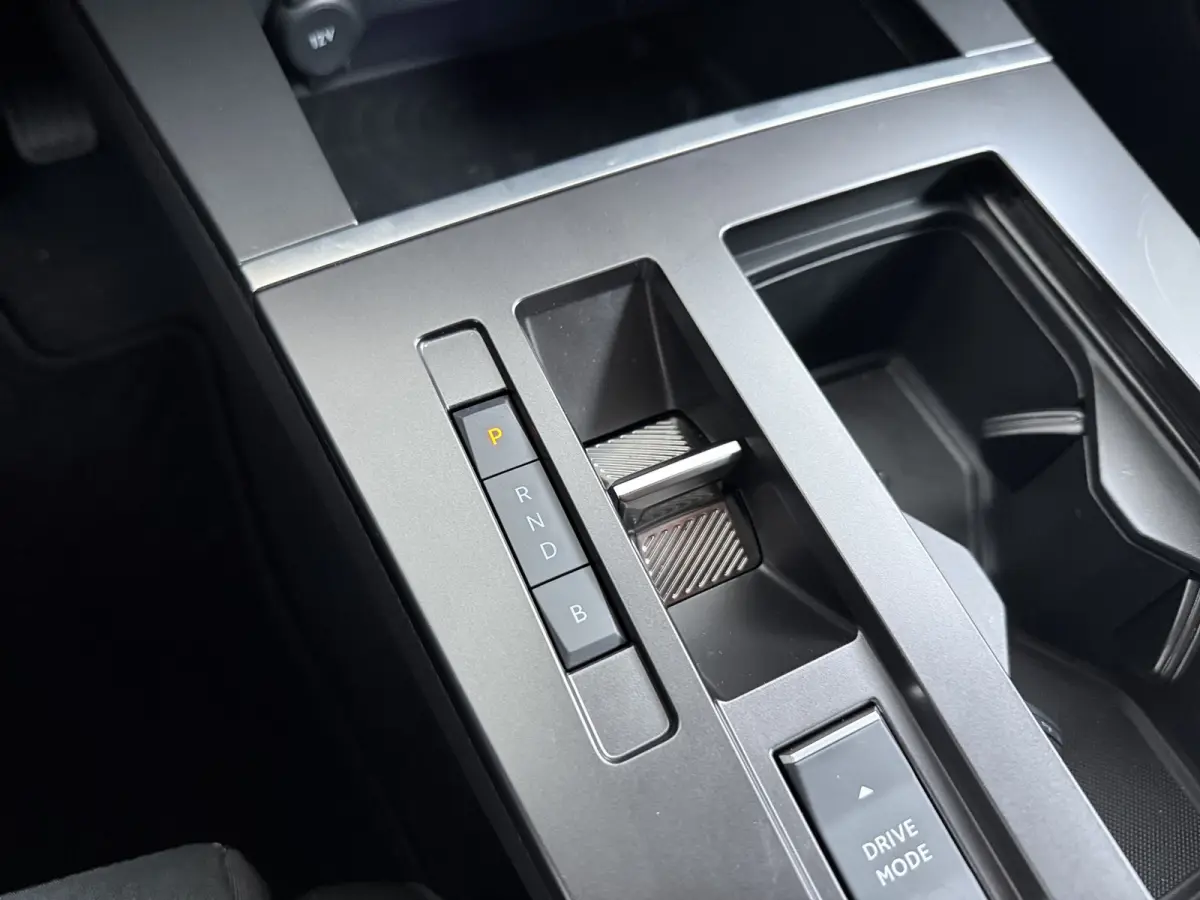 1.6 Turbo Plug In Hybrid Ultimate | Achteruitrijcamera | Apple Carplay/Android Auto|telefoonintegratie premium | Cruise control adaptief