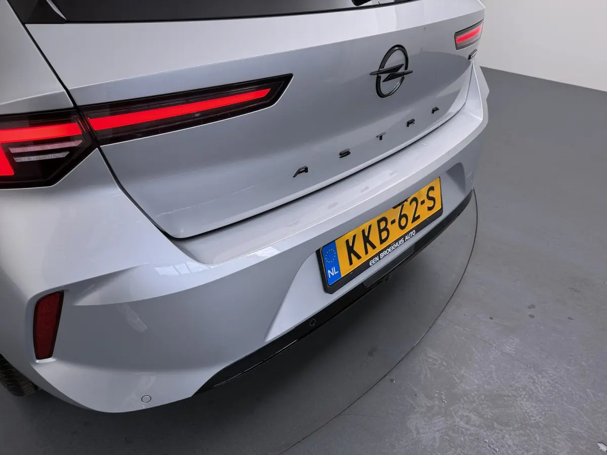 1.6 Turbo Plug In Hybrid Ultimate | Achteruitrijcamera | Apple Carplay/Android Auto|telefoonintegratie premium | Cruise control adaptief