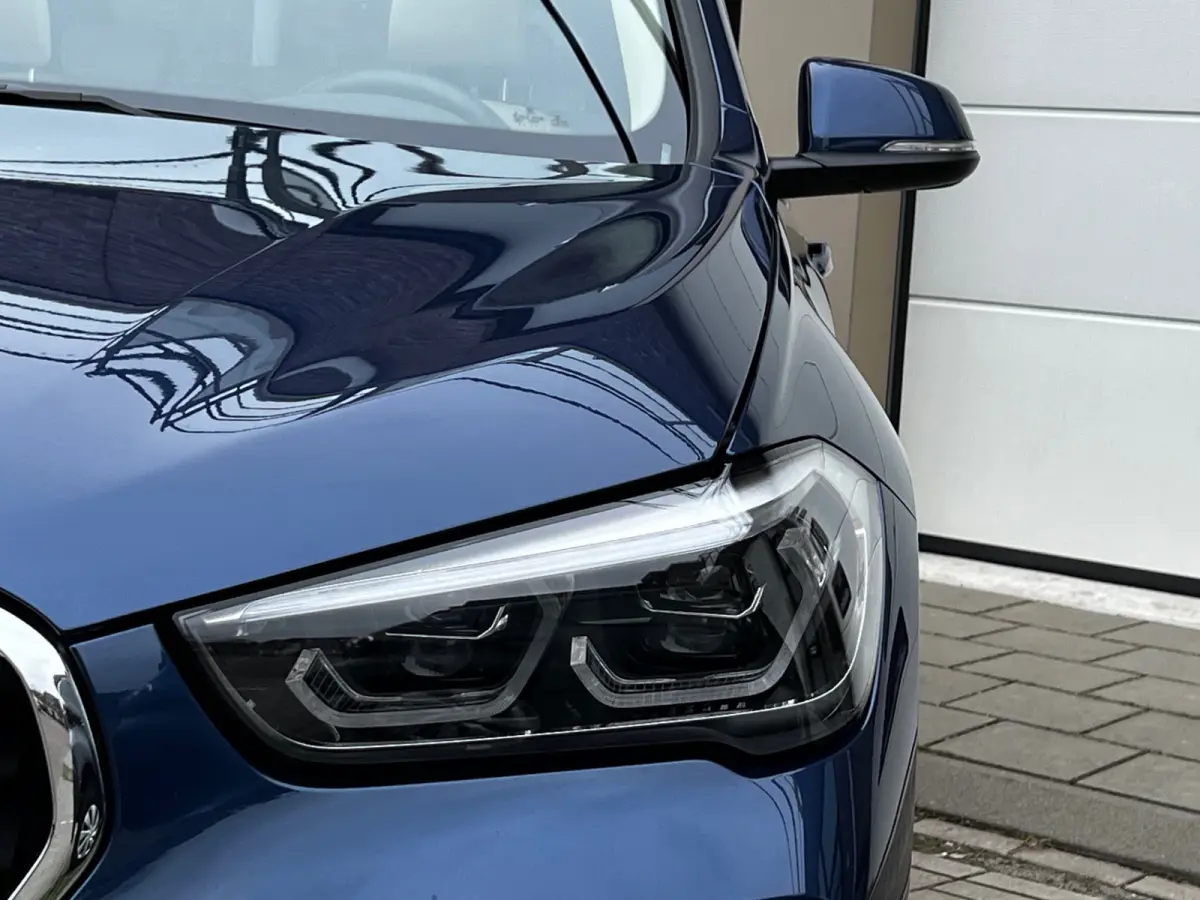 xDrive25e High Executive 220 PK Plug in Hybride | Panoramdak | Navigatie | 19" Velgen | Leder Int | Park Assist | DAB | Keyless | 1e Eigenaar!