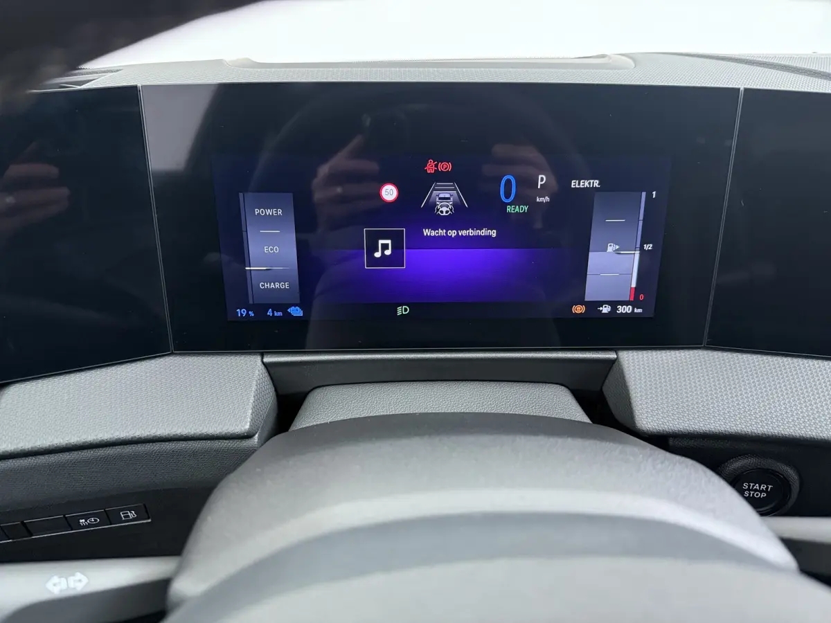 1.6 Turbo Plug In Hybrid Ultimate | 7,4 kW lader | Achteruitrijcamera | Apple Carplay/Android Auto|telefoonintegratie premium