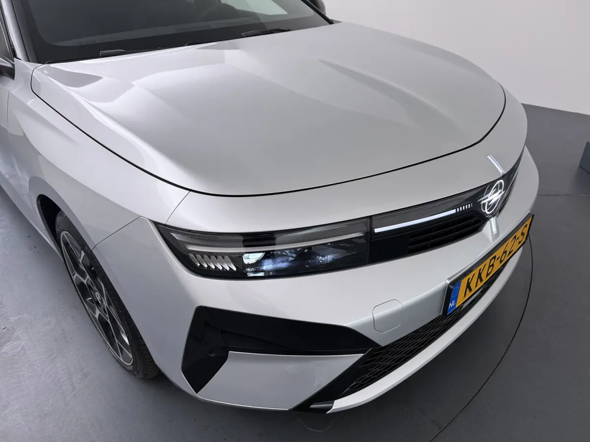 1.6 Turbo Plug In Hybrid Ultimate | 7,4 kW lader | Achteruitrijcamera | Apple Carplay/Android Auto|telefoonintegratie premium