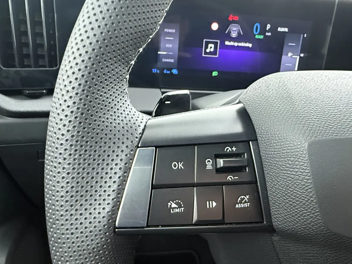 1.6 Turbo Plug In Hybrid Ultimate | 7,4 kW lader | Achteruitrijcamera | Apple Carplay/Android Auto|telefoonintegratie premium