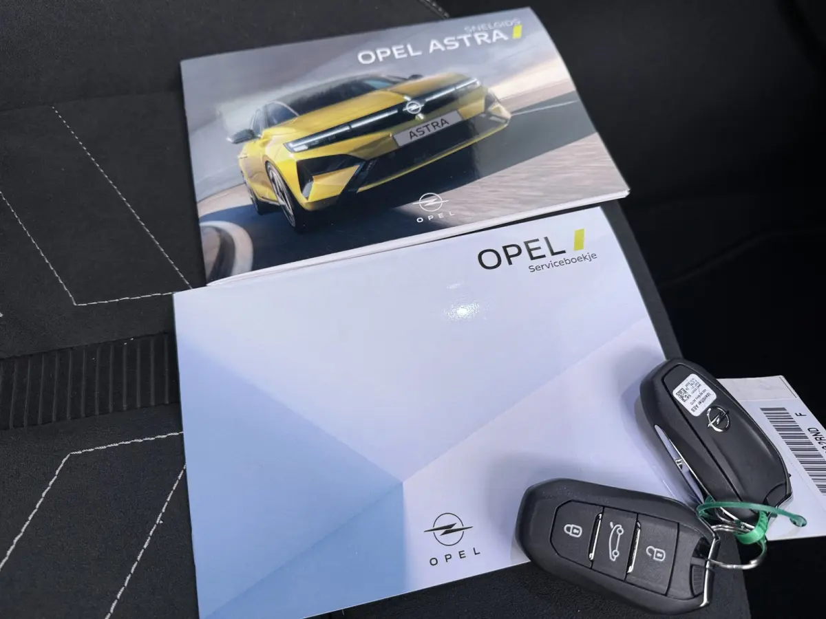 1.6 Turbo Plug In Hybrid Ultimate | 7,4 kW lader | Achteruitrijcamera | Apple Carplay/Android Auto|telefoonintegratie premium