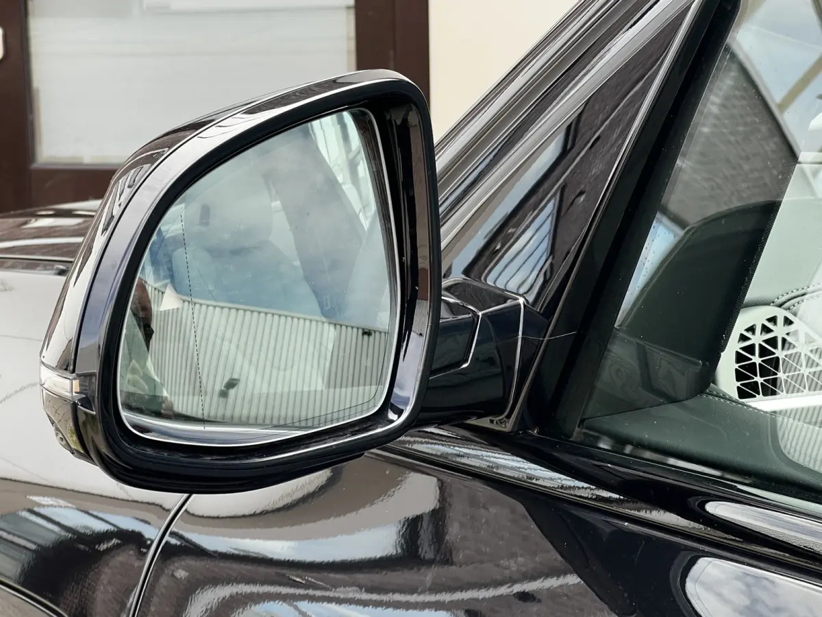 xDrive50e High Executive M Sport | Sky Lounge | Achteras Besturing | BMW Nieren Iconic Glow | Head-UP | Panodak Sky Lounge | Luchtvering | Soft Close | Harman-Kardon | 360 Camera | Trekhaak 