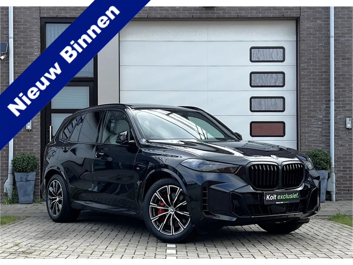 xDrive50e High Executive M Sport | Sky Lounge | Achteras Besturing | BMW Nieren Iconic Glow | Head-UP | Panodak Sky Lounge | Luchtvering | Soft Close | Harman-Kardon | 360 Camera | Trekhaak 