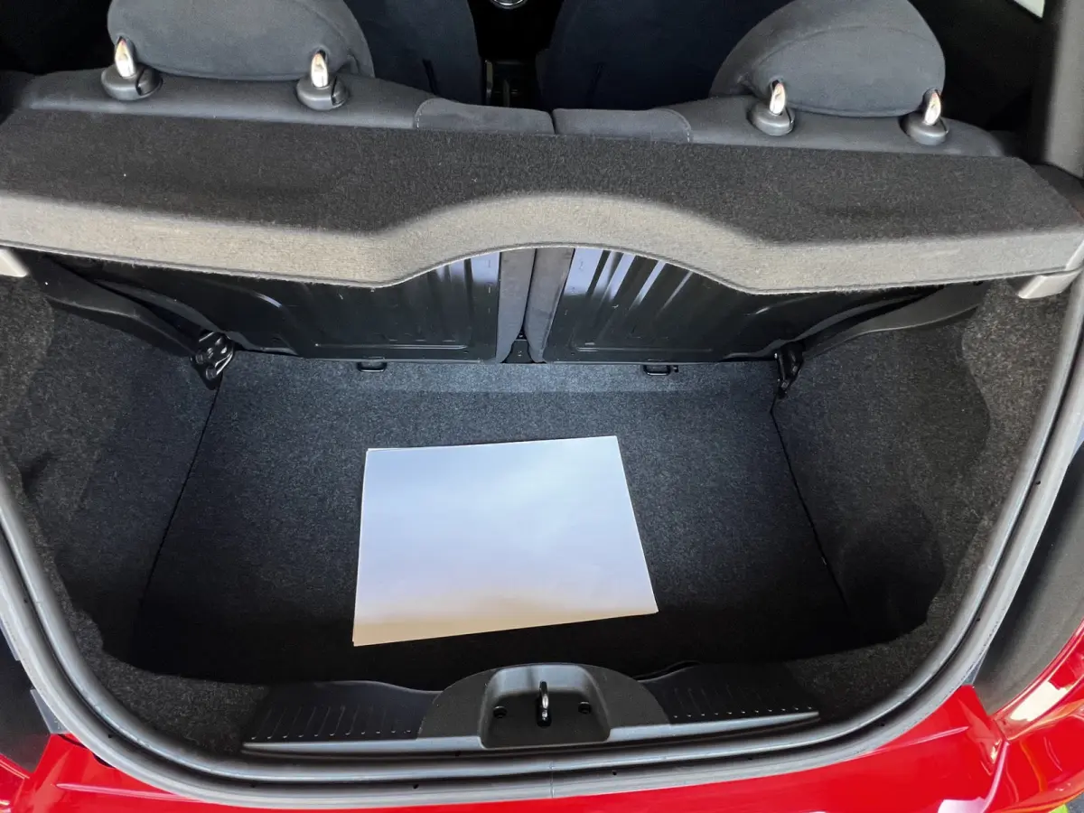 1.4 T-Jet Abarth 595 Turbo 145 PK | UNIEK 43000 KM | Corsa Pakket | Airco | 17"LM Velgen | Schaal Sport Stoelen | Navigatie | Park Sensors | Uniek!